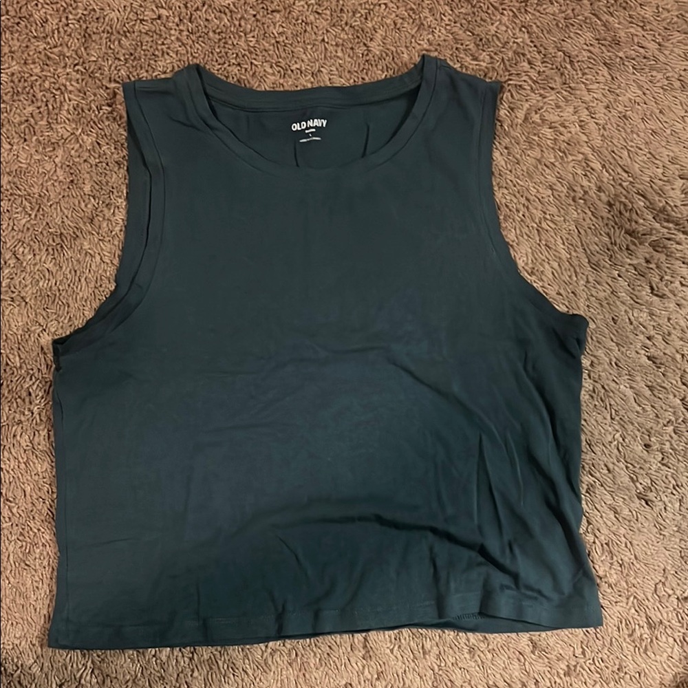 Old Navy Green Sleeveless Crop Muscle Tee